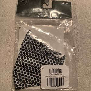 Banana Republic face mask